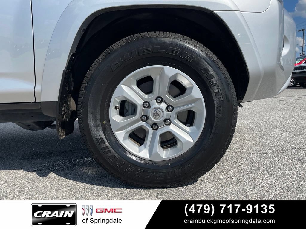 Used 2023 Toyota 4Runner SR5 Premium w/ Moonroof Package RWD image 32