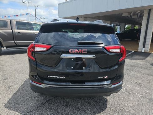 Used 2024 GMC Terrain AT4 AWD/4WD image 4