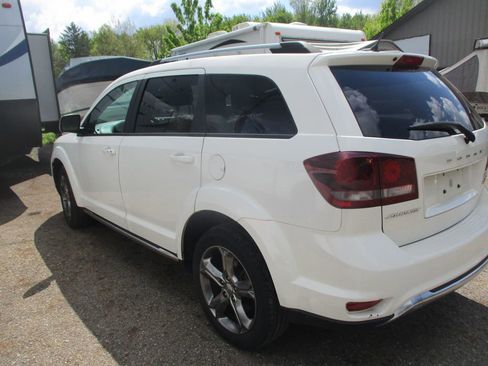 Used 2016 Dodge Journey Crossroad w/ Popular Equipment Group FWD image 6
