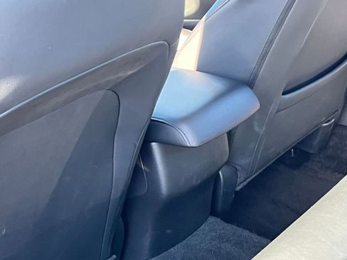 Used 2025 MAZDA MAZDA3 s image 24