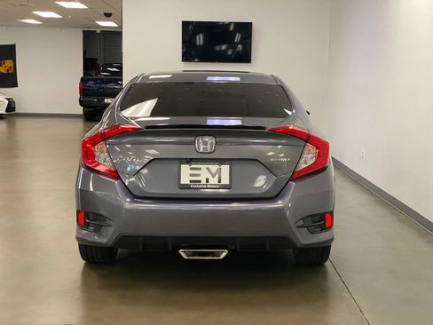 Used 2020 Honda Civic Sport image 8