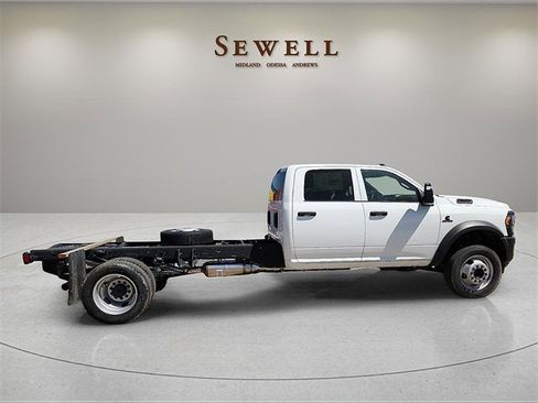 New 2024 RAM 5500 Tradesman image 2