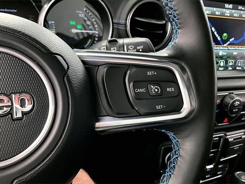 Used 2022 Jeep Wrangler Unlimited Rubicon 4xe w/ Cold Weather Group image 25