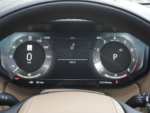 New 2026 Land Rover Range Rover Long Wheelbase SE AWD/4WD image 11
