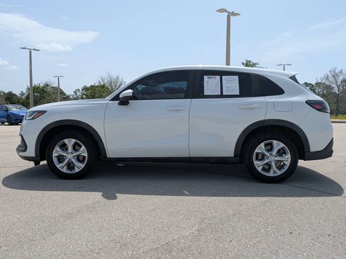 Used 2023 Honda HR-V LX image 8