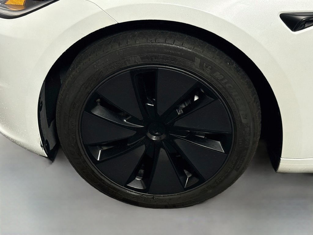 Used 2025 Tesla Model 3 Long Range RWD image 11