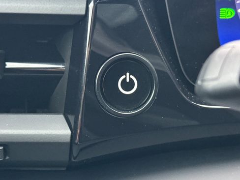 Used 2025 Porsche Macan Turbo Electric w/ Premium Package image 23