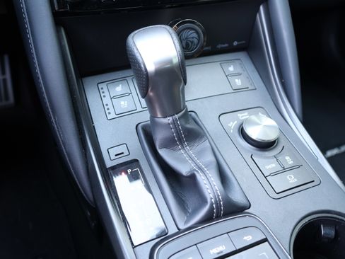 Used 2023 Lexus IS 350 F Sport image 27