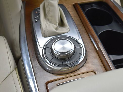 Used 2012 INFINITI QX56 4WD w/ Theater Pkg image 24