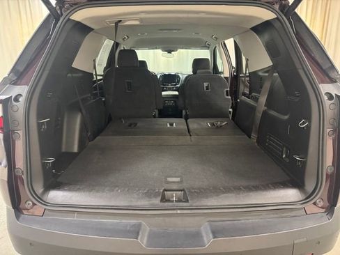 Used 2019 Chevrolet Traverse LT image 32