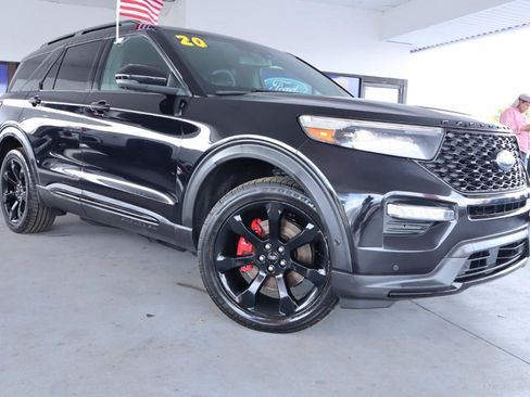 Used 2020 Ford Explorer ST w/ ST Street Pack AWD/4WD image 3