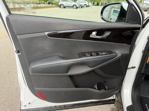 Used 2017 Kia Sorento EX FWD image 15