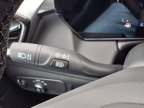 New 2026 Chevrolet TrailBlazer LT w/ Convenience Package FWD image 16