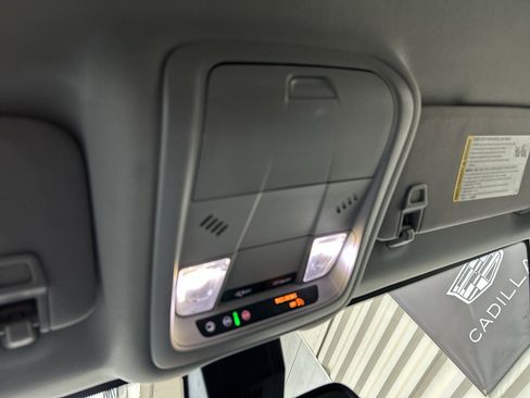 Used 2021 GMC Terrain SLE image 43