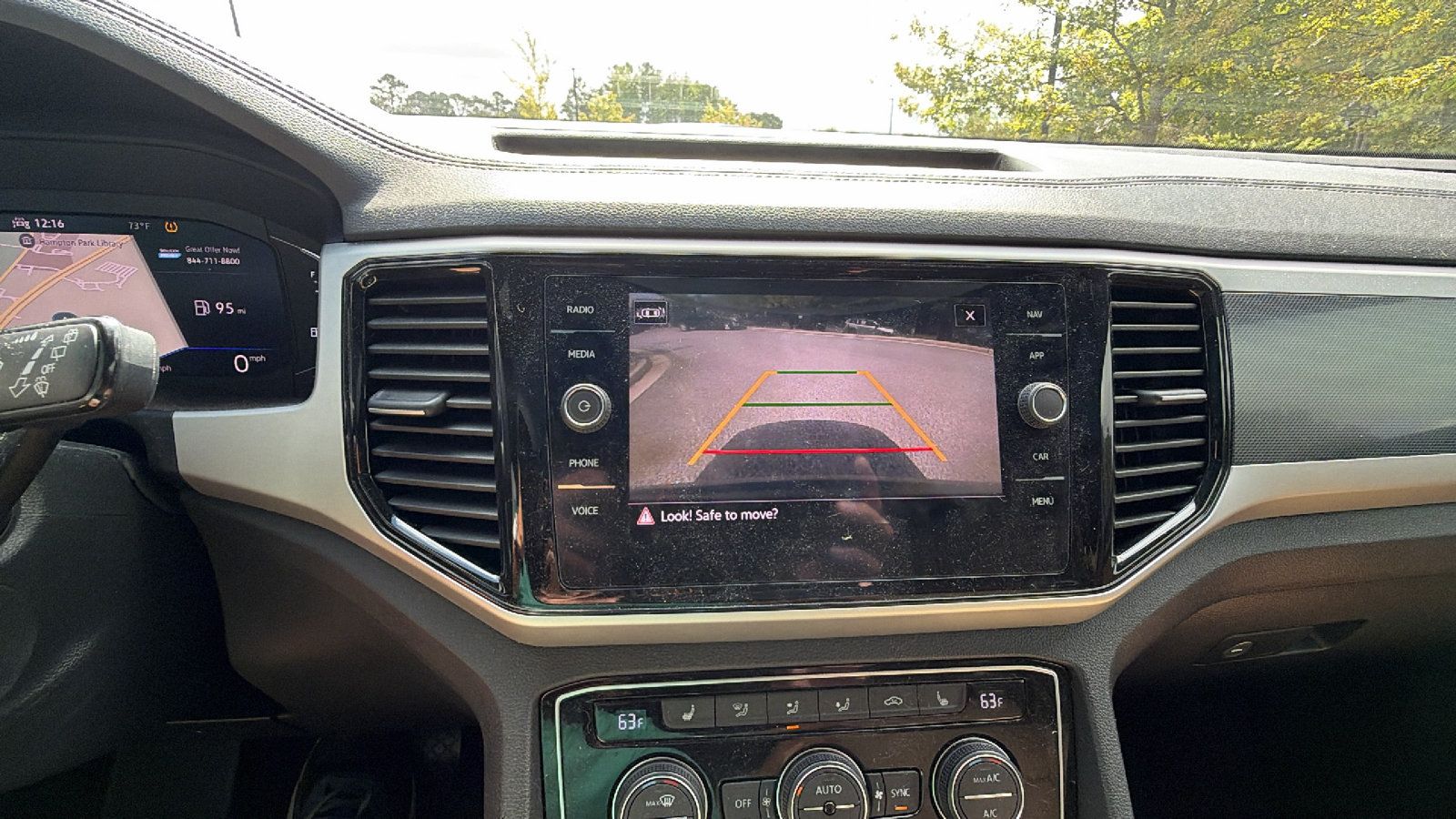 Used 2021 Volkswagen Atlas Cross Sport SEL FWD image 32