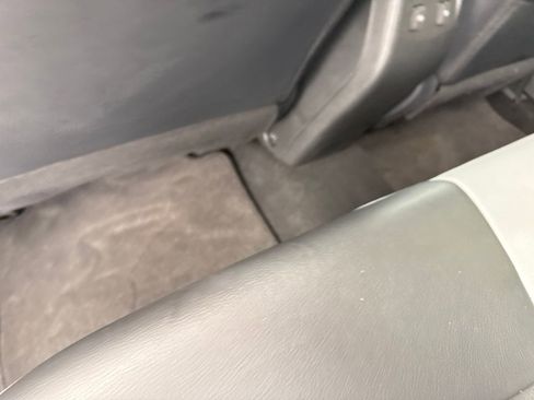 Used 2022 Nissan Kicks SR w/ Premium Package FWD image 14