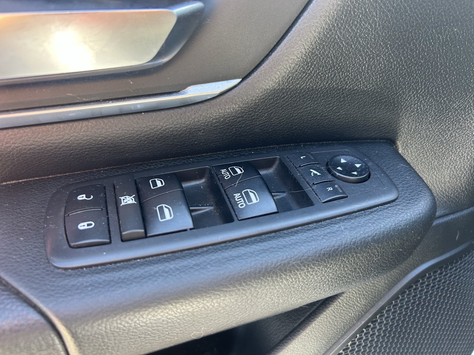 Used 2019 RAM 1500 Big Horn AWD/4WD image 16