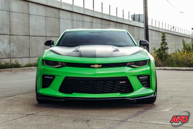 Used 2017 Chevrolet Camaro SS RWD image 15