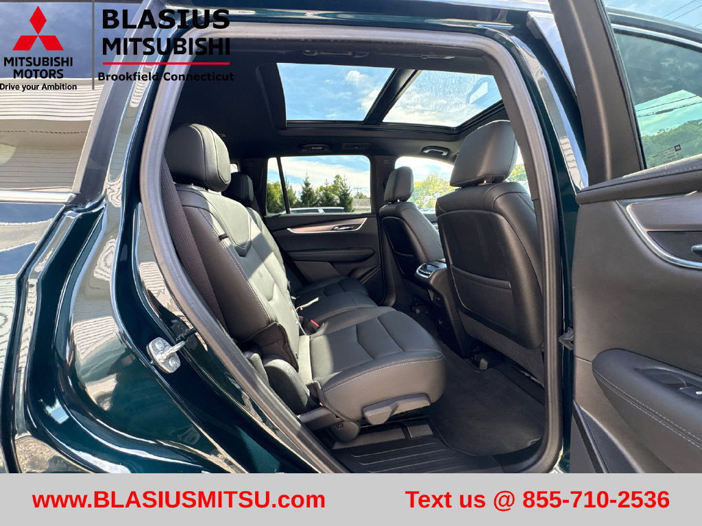 Used 2024 Cadillac XT6 Luxury AWD/4WD image 44