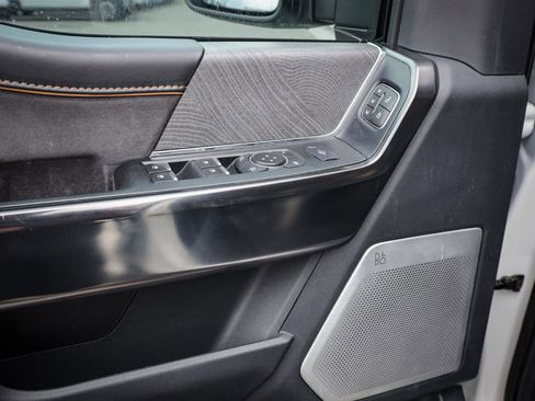 Used 2021 Ford F150 Platinum w/ Equipment Group 701A High AWD/4WD image 17