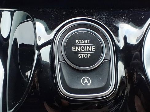 Used 2024 Mercedes-Benz GLA 250 image 27