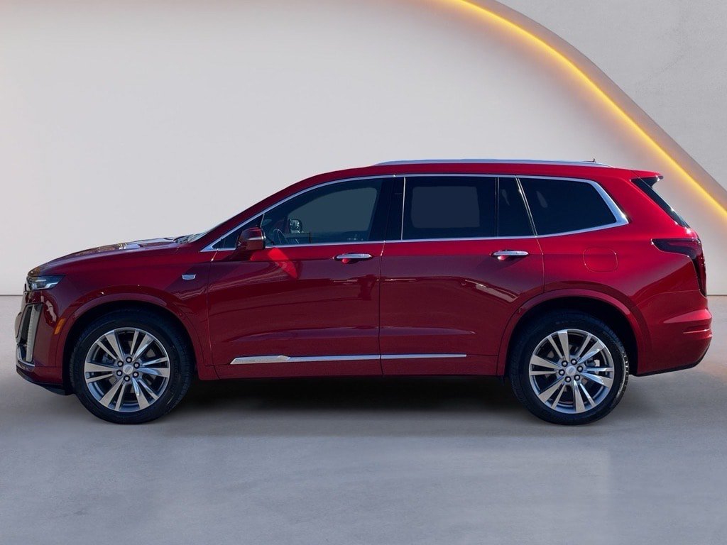 Used 2024 Cadillac XT6 Premium Luxury AWD/4WD image 3