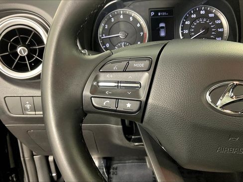 Used 2023 Hyundai Kona SEL w/ Convenience Package AWD/4WD image 11