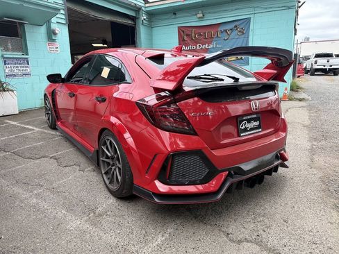 Used 2019 Honda Civic Type R image 2