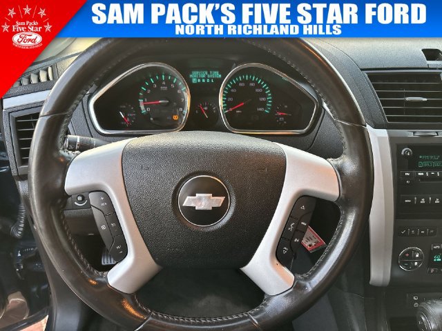 Used 2009 Chevrolet Traverse LT w/ California Edition Package FWD image 23