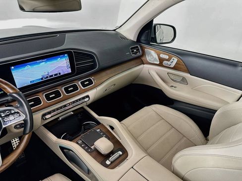 Used 2022 Mercedes-Benz GLS 450 4MATIC w/ AMG Line Exterior image 24