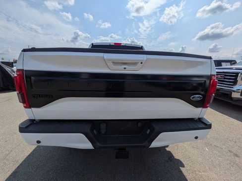 Used 2017 Ford F150 Platinum w/ Equipment Group 701A Luxury AWD/4WD image 6