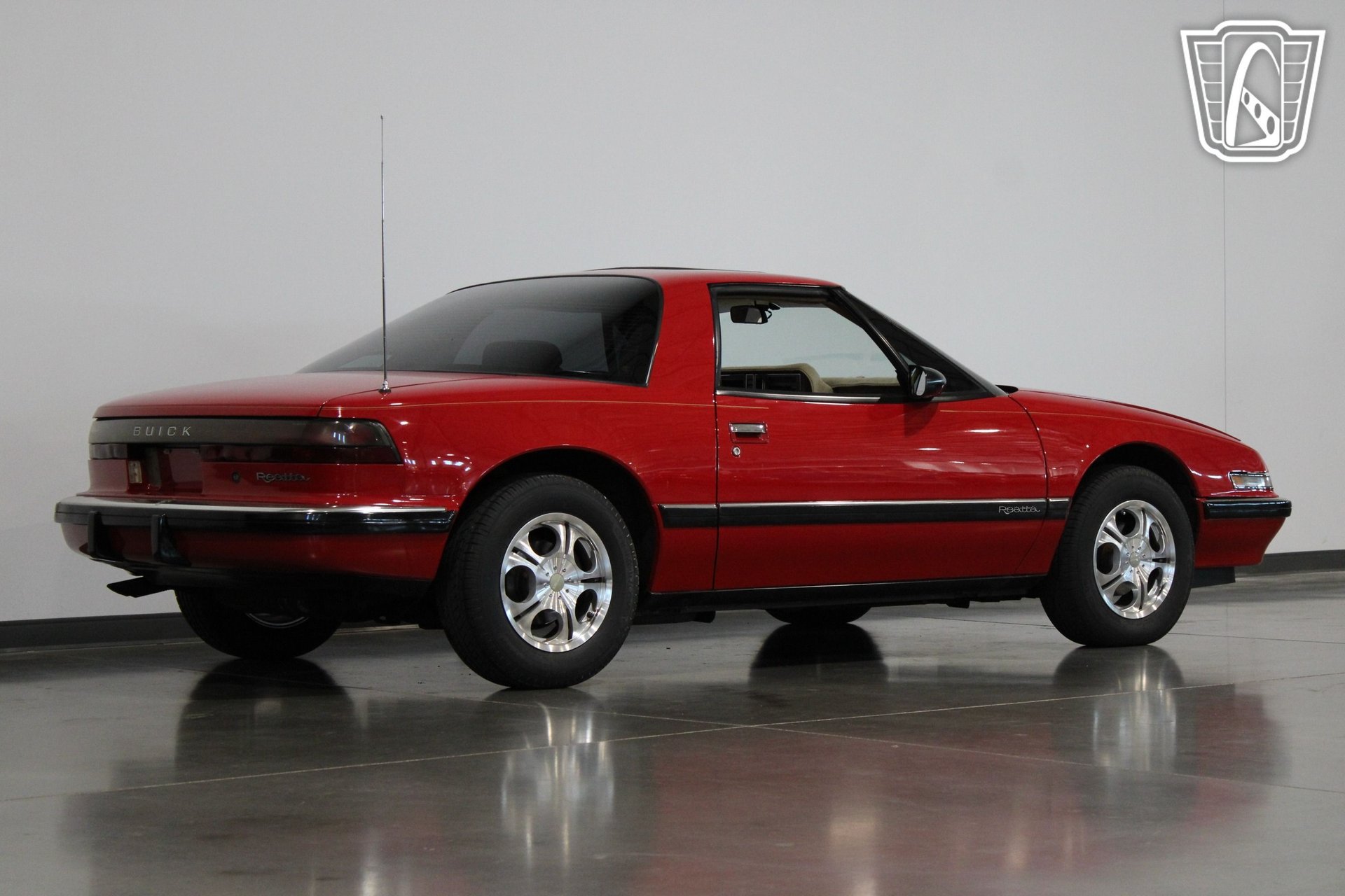 Used 1989 Buick Reatta Coupe FWD image 25