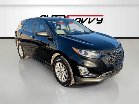 Used 2021 Chevrolet Equinox LS w/ LPO, Blackout Package FWD image 1