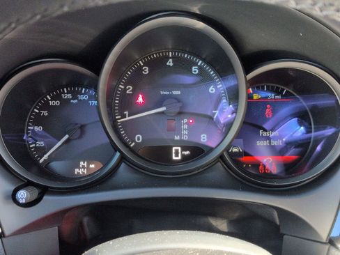 New 2026 Porsche Macan image 17