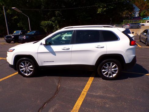 Certified 2017 Jeep Cherokee Limited AWD/4WD image 14