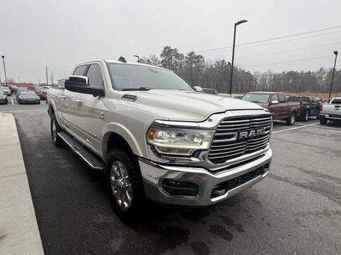Used 2020 RAM 2500 Laramie image 9
