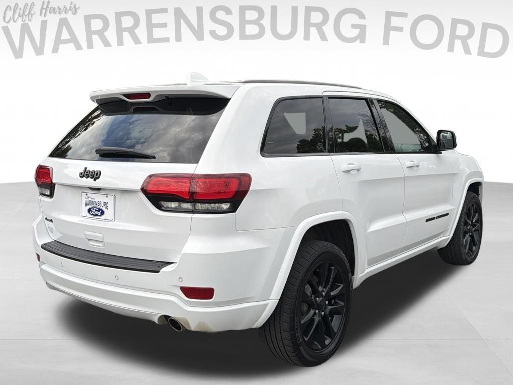Used 2020 Jeep Grand Cherokee Altitude AWD/4WD image 7