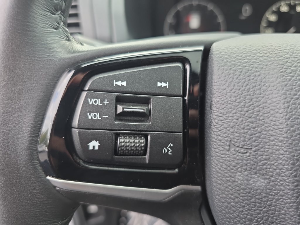 Used 2025 Honda Odyssey EX-L image 15