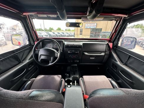 Used 2003 Jeep Wrangler Rubicon image 33