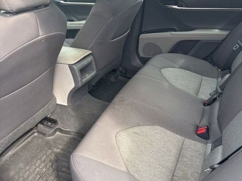 Used 2019 Toyota Camry LE image 16