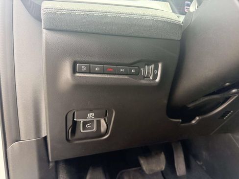 New 2026 Jeep Cherokee Laredo AWD/4WD image 10