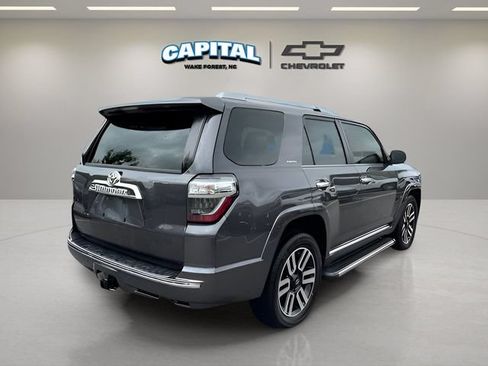 Used 2022 Toyota 4Runner Limited RWD image 8