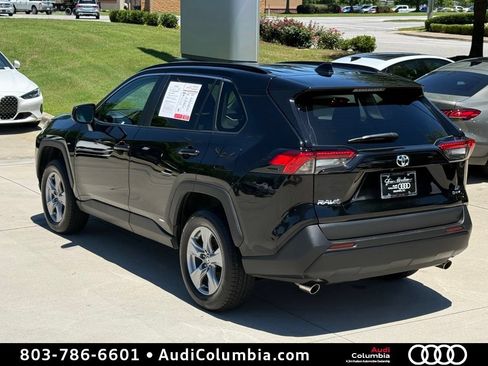 Used 2025 Toyota RAV4 LE AWD/4WD image 10