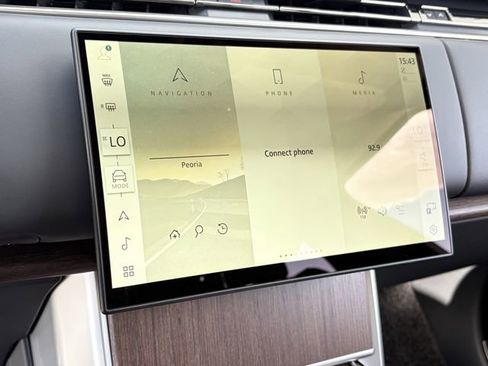 New 2026 Land Rover Range Rover SE AWD/4WD image 9