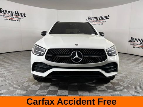 Used 2021 Mercedes-Benz GLC 300 image 4