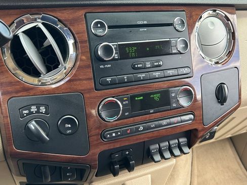 Used 2009 Ford F350 King Ranch AWD/4WD image 27