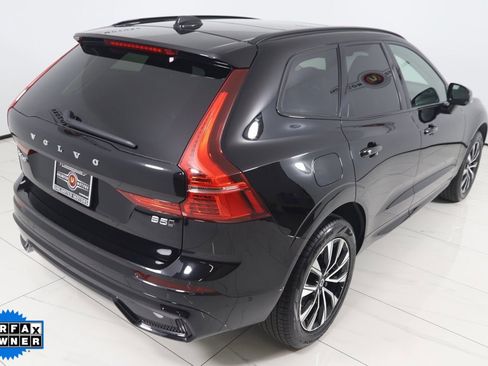 Used 2025 Volvo XC60 B5 Plus image 46