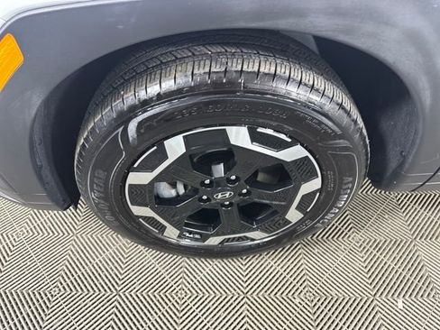 Used 2024 Hyundai Santa Fe SE image 10