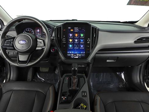 Certified 2025 Subaru Crosstrek 2.5i Limited w/ Crosstrek Mirror Package image 24