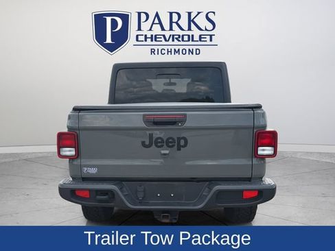 Used 2022 Jeep Gladiator Sport AWD/4WD image 7